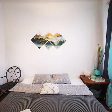 Apartment Mint Studio *